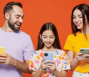 Si vous payez plus de 10€ pour votre forfait, c'est le moment de regarder ces 4 offres RED, Free, B&You et Prixtel